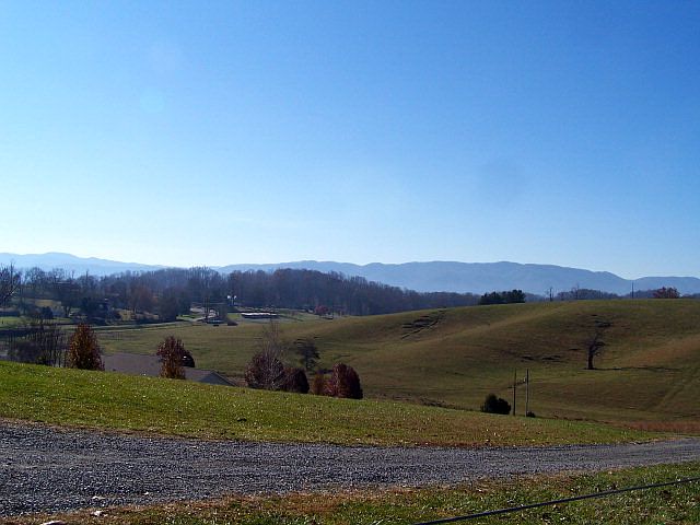 1st image of 18689 Limestone Dr