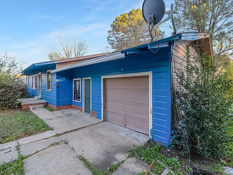 3001 Mason St — Photo 14