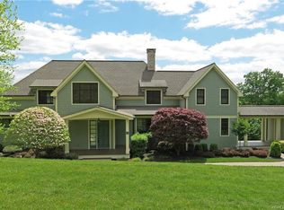 4 Tomlins Vw, Tomkins Cove, NY 10986