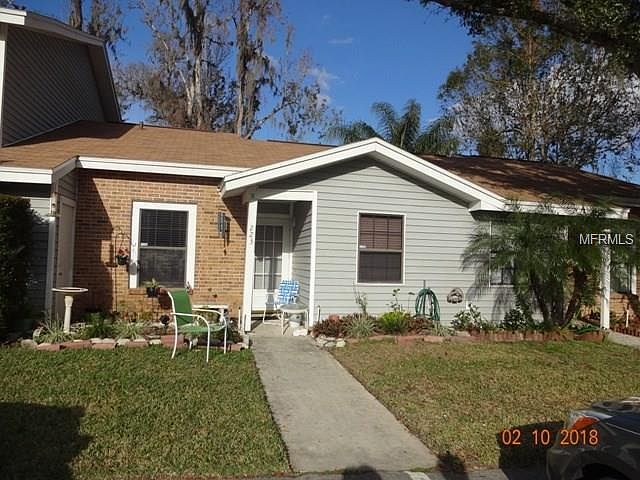 1st image of 223 Arbor Cir #223
