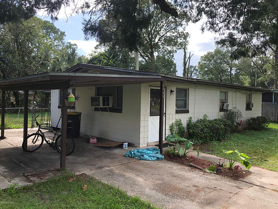1st image of 6758 Miss Muffet Ln N