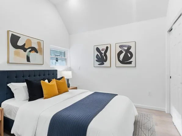 311 61st Street image 21 of 32