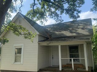 2327 E Xenia St, Joplin, MO 64801