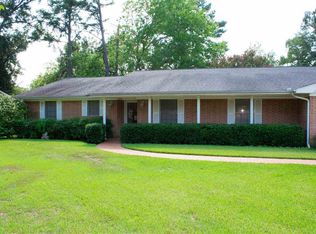 1605 McCann Rd, Longview, TX 75601