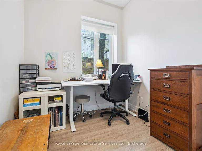 459 Kerr St #106 — Photo 13