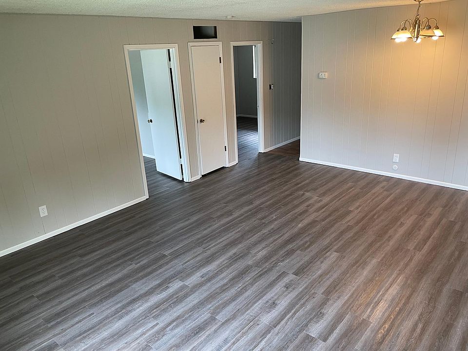 1st image of 418 E Jefferson St #418