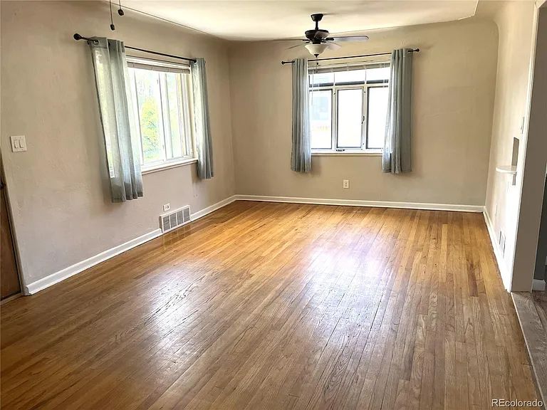 4243 Wyandot St — Photo 6