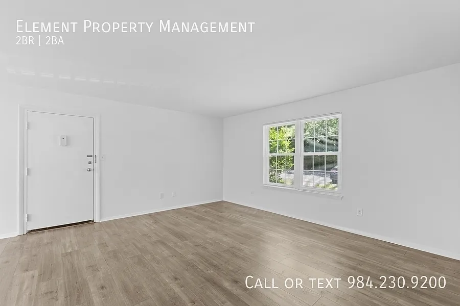 2 bed, 935 sqft, $1,350 — Photo 4