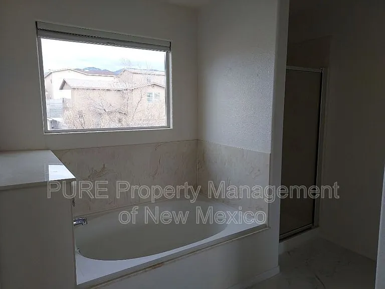 13604 Mountain West Ct SE — Photo 8