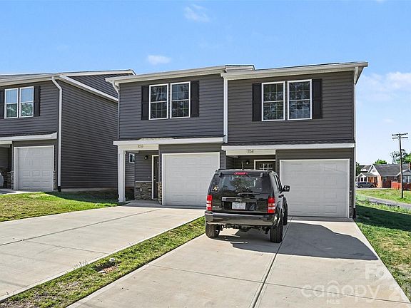 2nd image of 1006 10th Ave NE