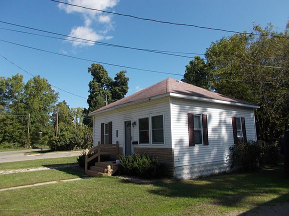 2nd image of 322 N East St