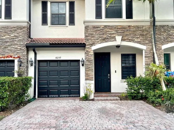 4259 SW 164th Ct, Miami, FL 33185