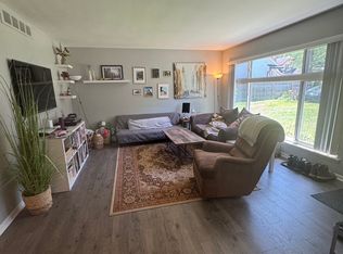 406 Mary Ave #406, Royal Oak, MI