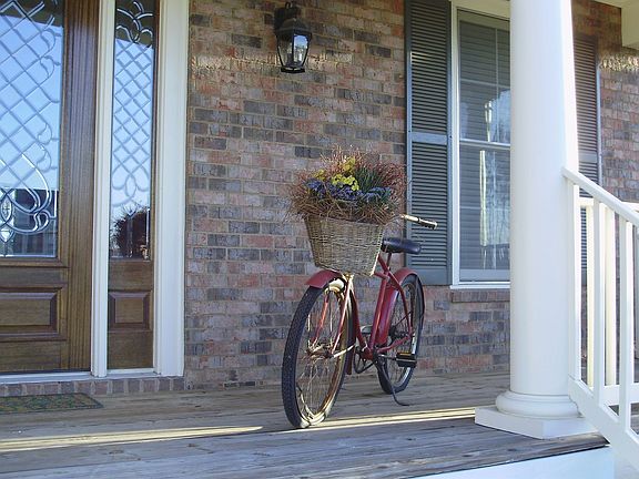 Full Front Porch