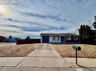 886 Badger Dr, Colorado Springs, CO 80916