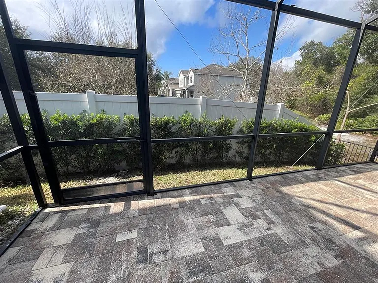 2745 Peony Dr — Photo 46