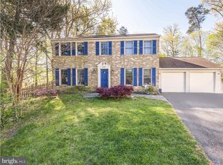 8327 Lindside Way, Springfield, VA 22153