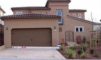 1st image of 329 Drummond Dr