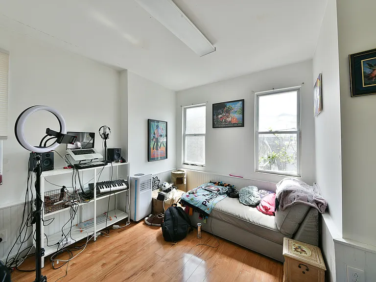 1608 W Susquehanna Ave #1 — Photo 5