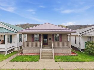 118 South 1st Avenue, Paden City, WV