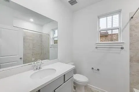 21903 Wycombe Terrace Way — Photo 14