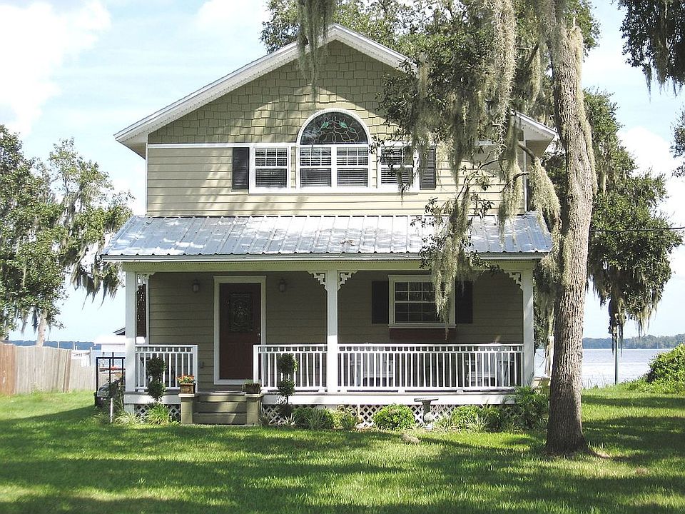 View from the road toward the river.