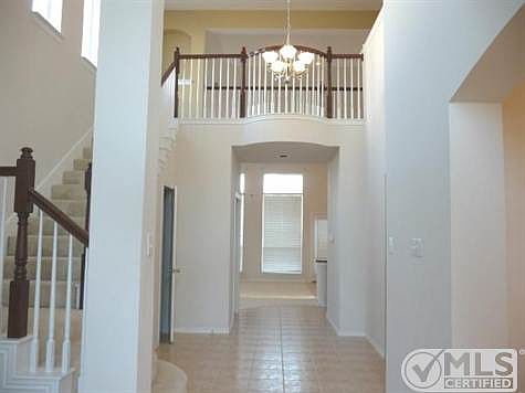 2nd image of 2504 Frosted Green Ln