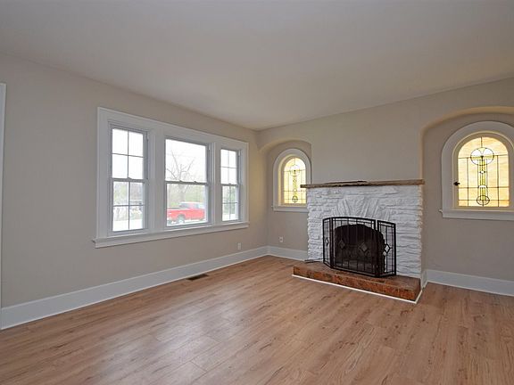 5th image of 1112 Cecelia Ave