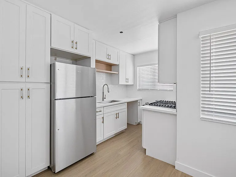 Arlington Square Apartments — Photo 26