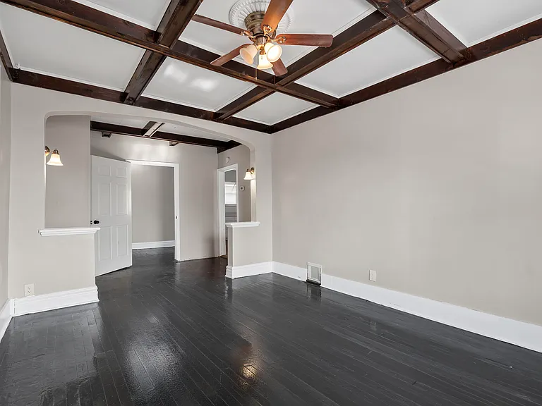 3915 Schiller Pl — Photo 5