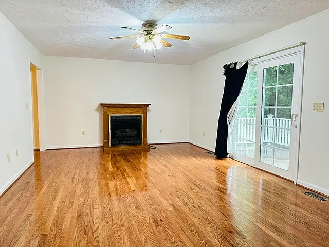 1304 Jollett Rd — Photo 28