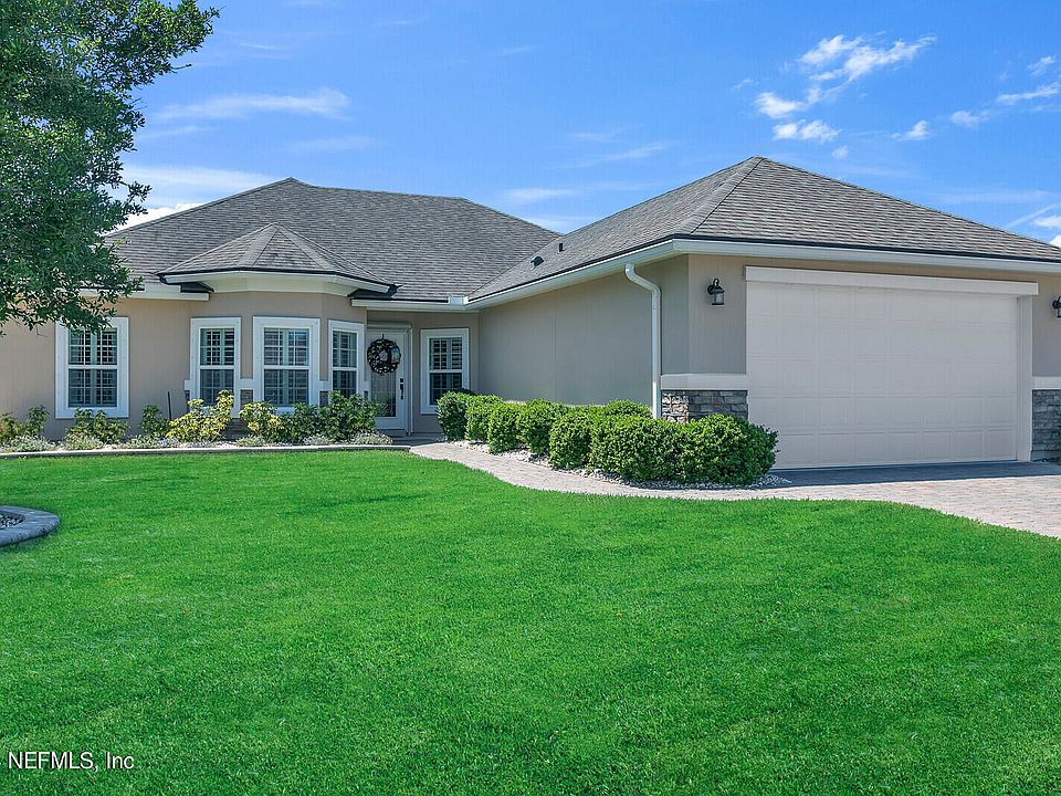 1st image of 233 PINTORESCO Drive