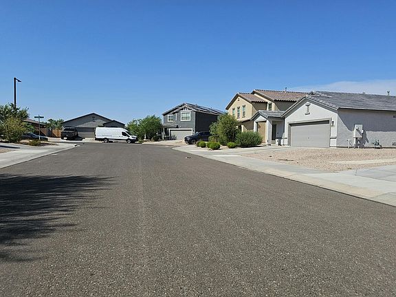 4th image of 4925 N 192nd Ln
