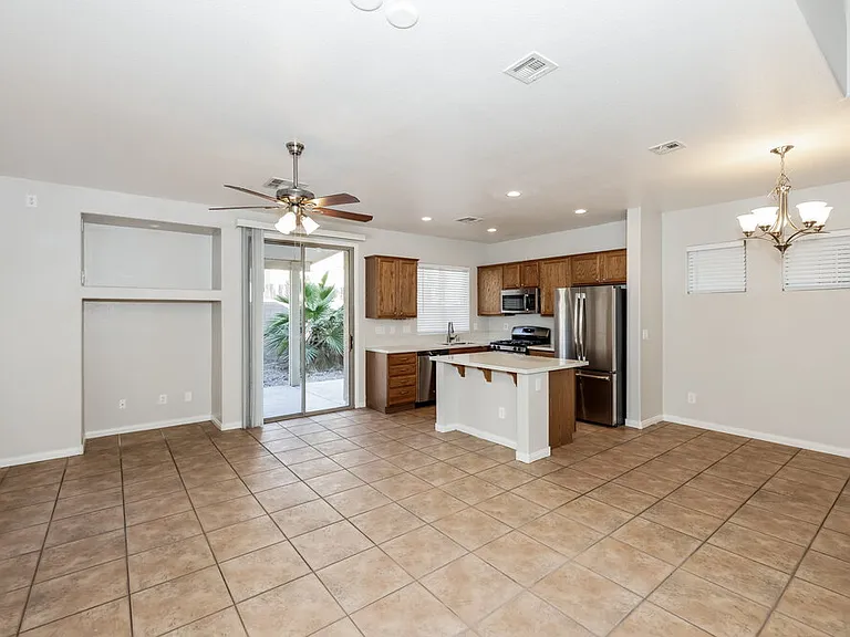 6425 Butterfly Sky St — Photo 6