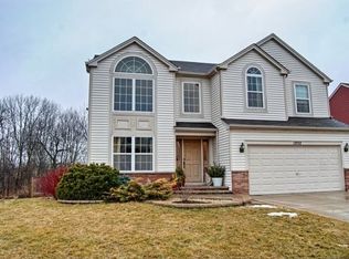 17032 Hedgewood Ct, Lockport, IL 60441