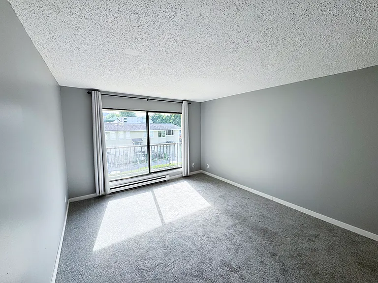 45598 McIntosh Dr #307 — Photo 4