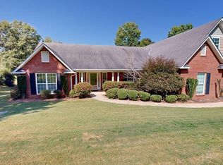 111 Lake Harding Dr, Hamilton, GA 31811