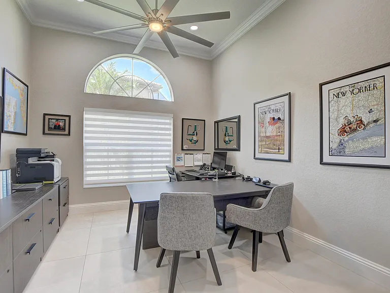 19211 N Creekshore Ct — Photo 40