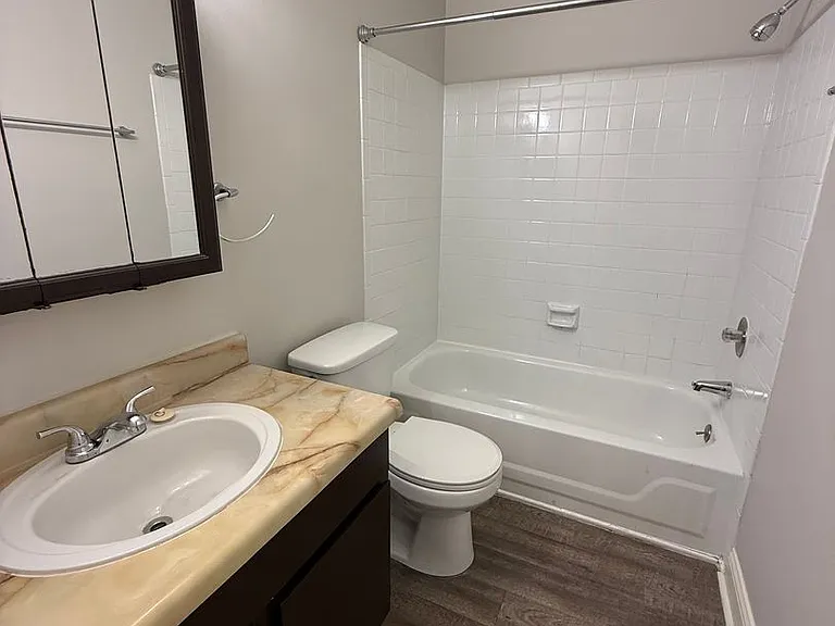 Foxfire West Apartments — Photo 16