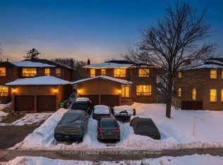 3431 Dorcas St, Mississauga, ON L4T1M9