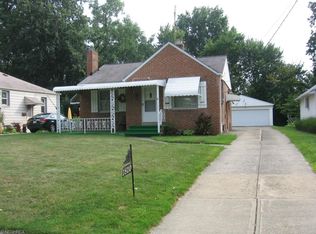 1810 Maple St, Wickliffe, OH 44092