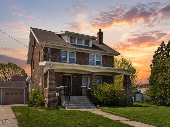 121 Bacon St, Rossford, OH 43460