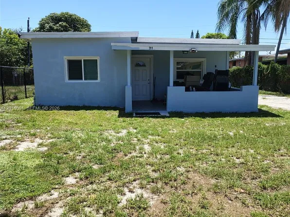 311 NW 28th Way, Pompano Beach, FL 33311