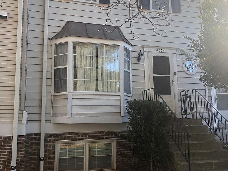 1st image of 4005 Summer Hollow Ct #164B