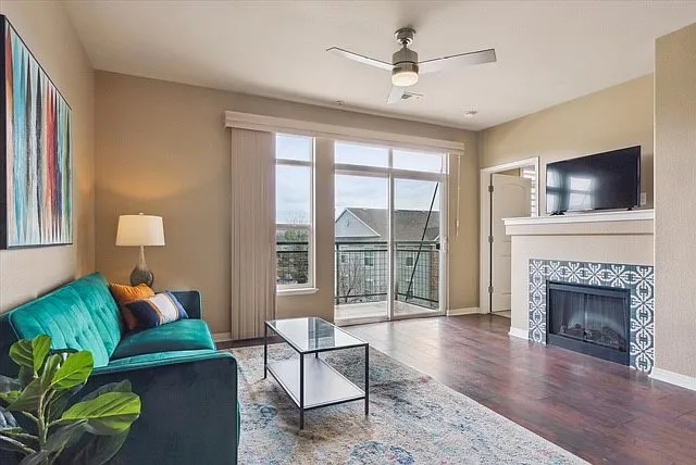 10184 Park Meadows Dr #1303 — Photo 3