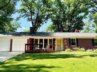 20 High Forest Dr, Belleville, IL