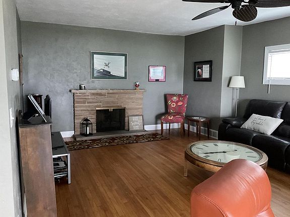 4th image of 135 South BRITTINGHAM Place