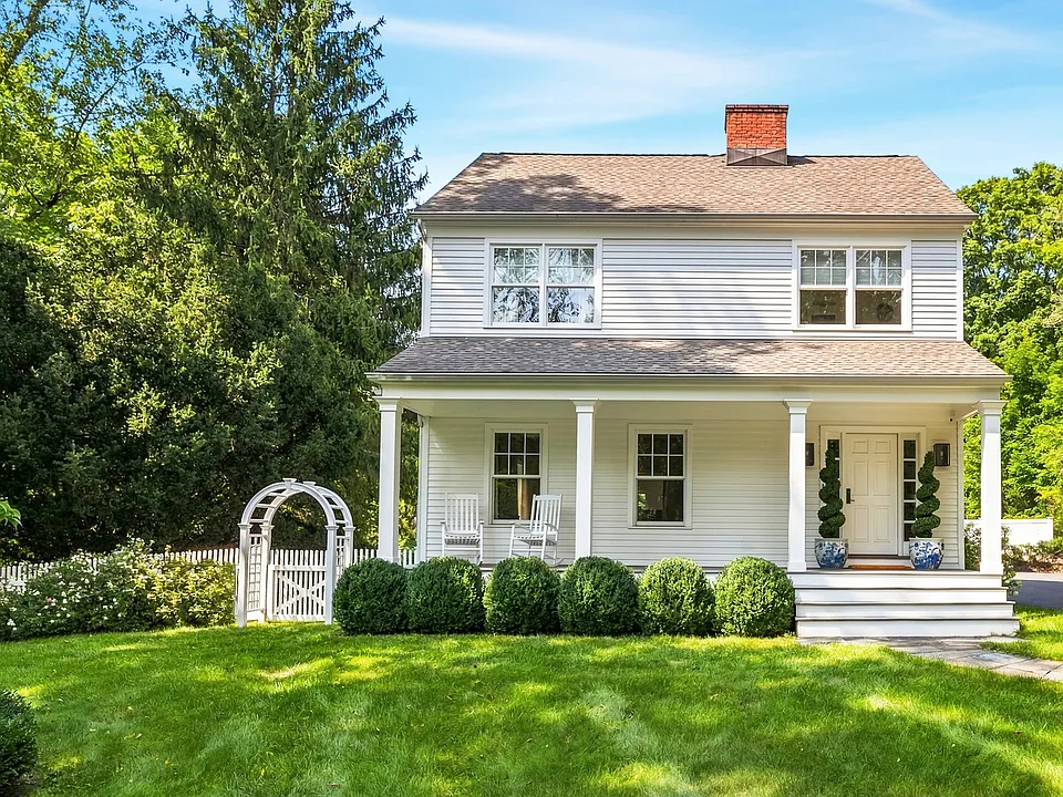 28 Old Norwalk Rd