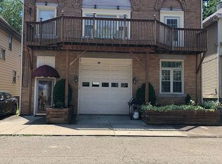 560 12th Ave, New Brighton, PA 15066