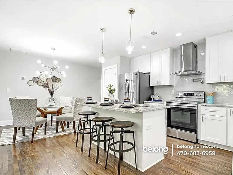 198 W Lake Dr NW — Photo 6